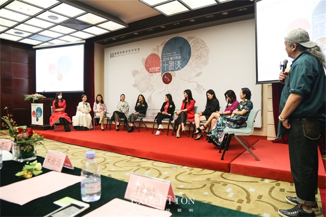 “十雅”魅力綻放，你們注意到女神手上的藍(lán)色錦魚了嗎？-別墅設(shè)計,軟裝設(shè)計,室內(nèi)設(shè)計,豪宅設(shè)計,深圳例外軟裝設(shè)計公司
